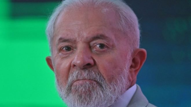 TSE multa Lula em R$ 10 mil por propaganda negativa e irregular contra Bolsonaro em 2022
