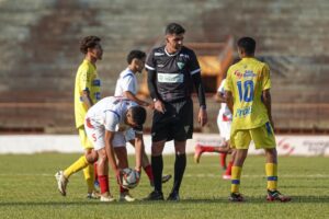 Jogos deste sábado apontam finalistas do Campeonato…