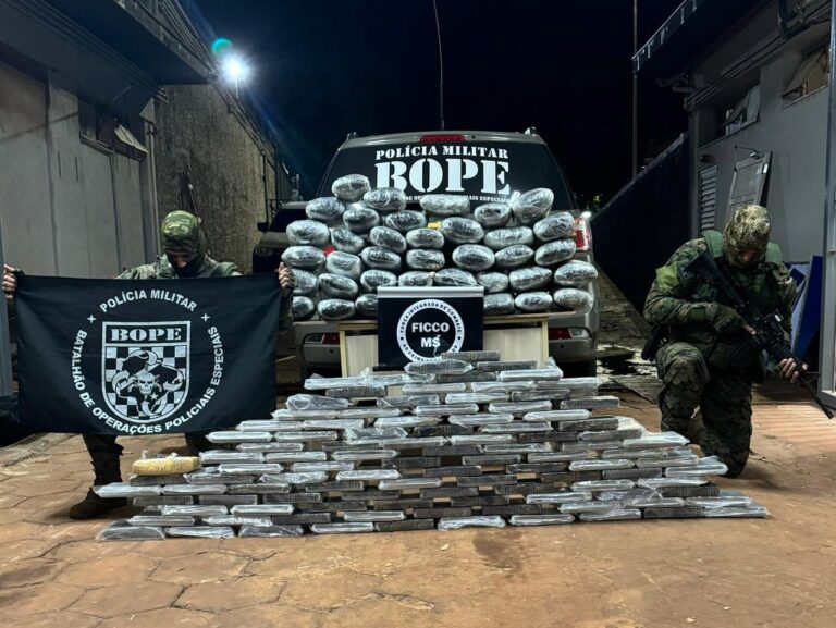 Forças policiais apreendem carga de cocaína e…