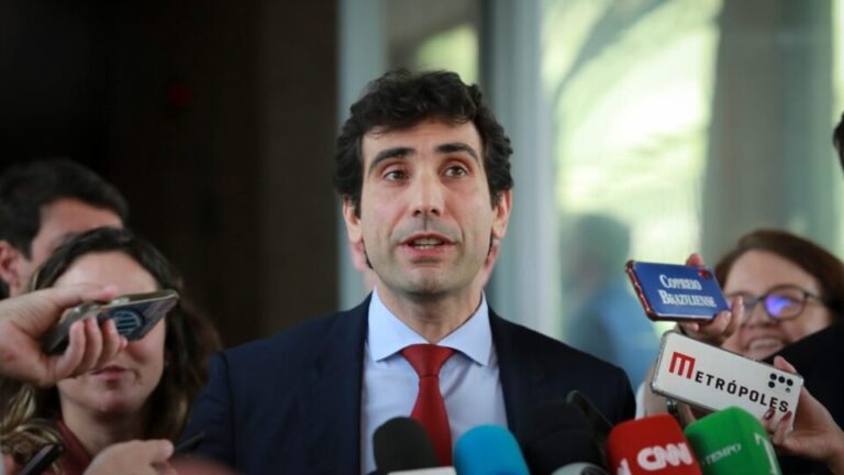 Galípolo diz que “jamais” se sentiu pressionado&hellip;