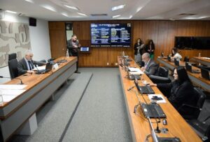 Licença-maternidade prorrogada em caso de internação vai…