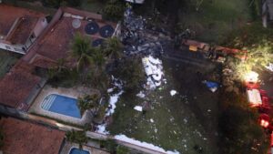 Pilotos eram experientes e avião estava com…