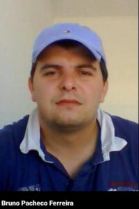 Homem é executado a tiros no centro do…